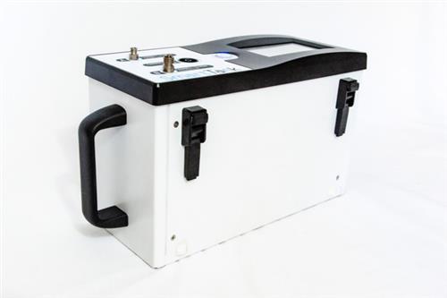 ST0104 | Includes Adapter Kits: General, GE Module & On-airway; Includes USB & Power Cables & Soft Case.